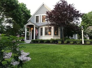 12 Lafayette Ave, Hingham, MA 02043