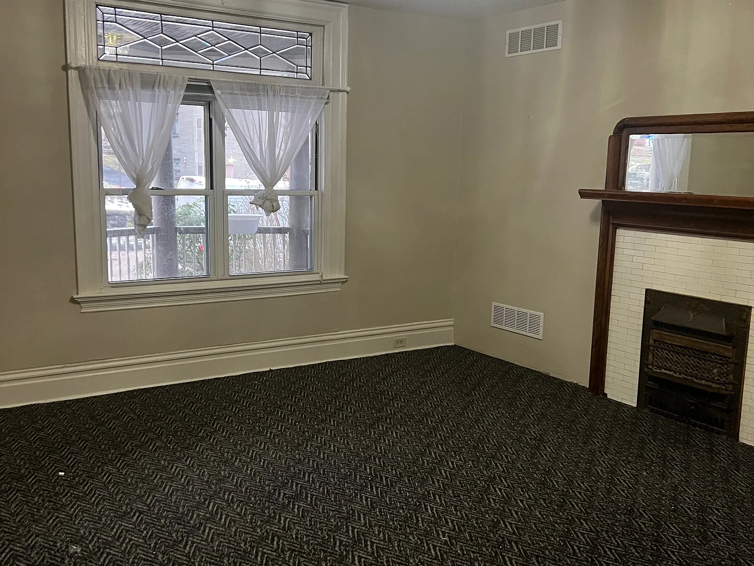 515 Orchard Ave — Photo 2