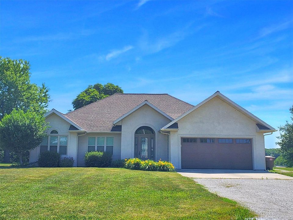 1st image of 109 Lakewood Dr