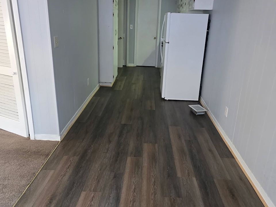 2nd image of 1300 Spruce St #5