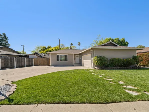 290 S 8th Street, Dixon, CA 95620