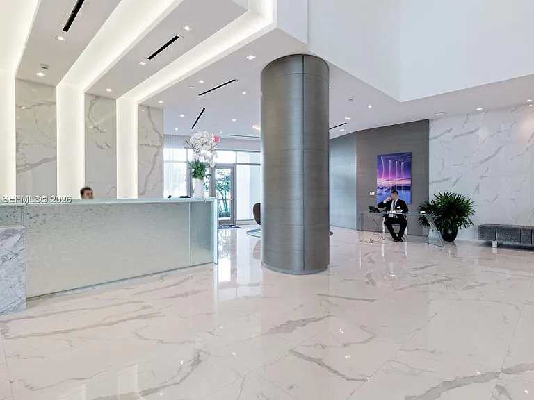17111 N Biscayne Blvd #1703 — Photo 7
