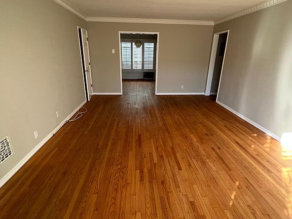 4th image of 1275 N Harper Ave APT 3