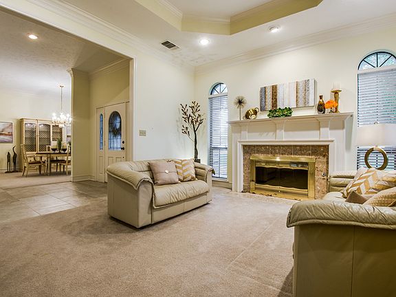 4th image of 4533 Barwyn Ct