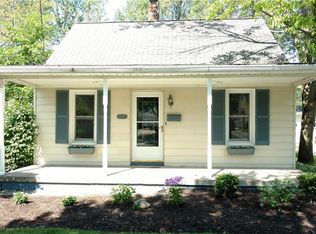 1248 Churchill Rd, Lyndhurst, OH 44124