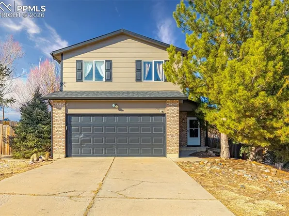 512 Harvest Moon Rd, Fountain, CO 80817