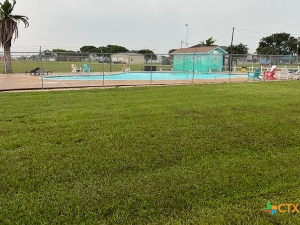 0 Calumet Dr, Palacios, TX 77465