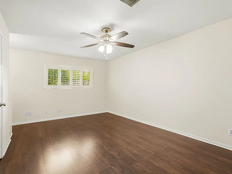 12607 Dakar Dr — Photo 15
