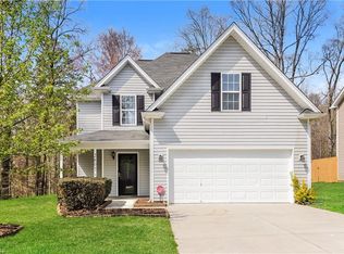 2607 Nana Ln, Greensboro, NC 27405