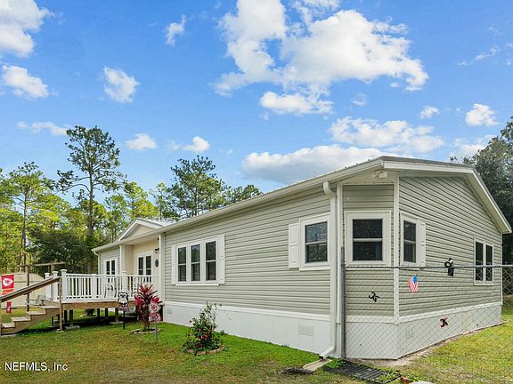 3rd image of 135 E SATSUMA Street