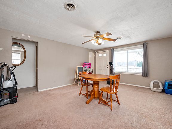 5th image of 231 Nancy Dr
