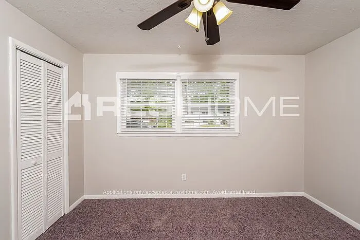 5253 Goldmar Dr — Photo 11