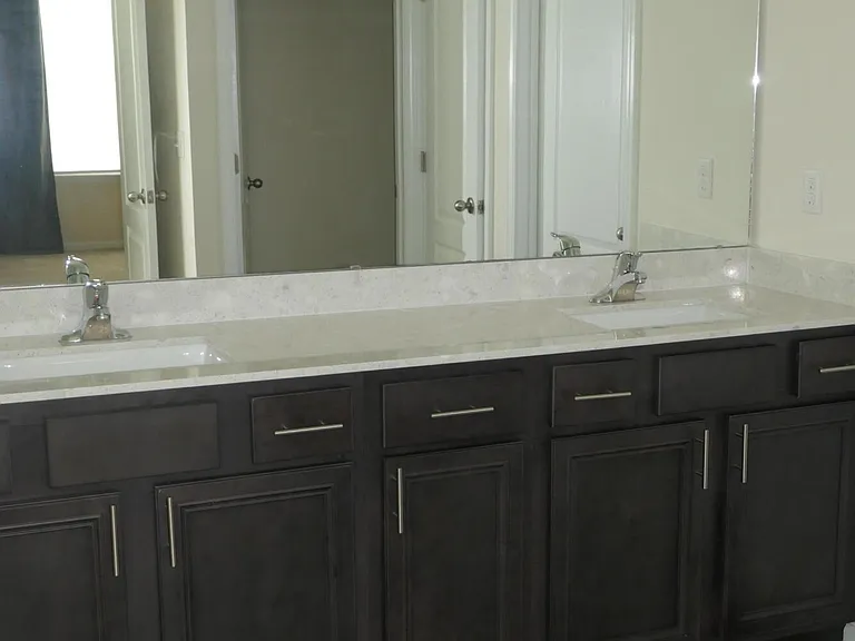 375 Great Lakes Ct — Photo 20