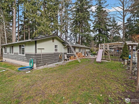 3rd image of 10514 365th Street Ct E