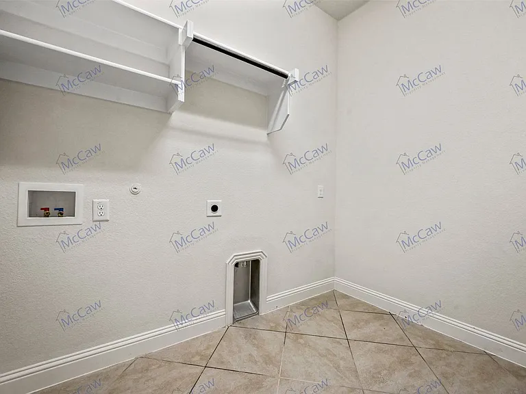 3000 Crestwater Rdg — Photo 12