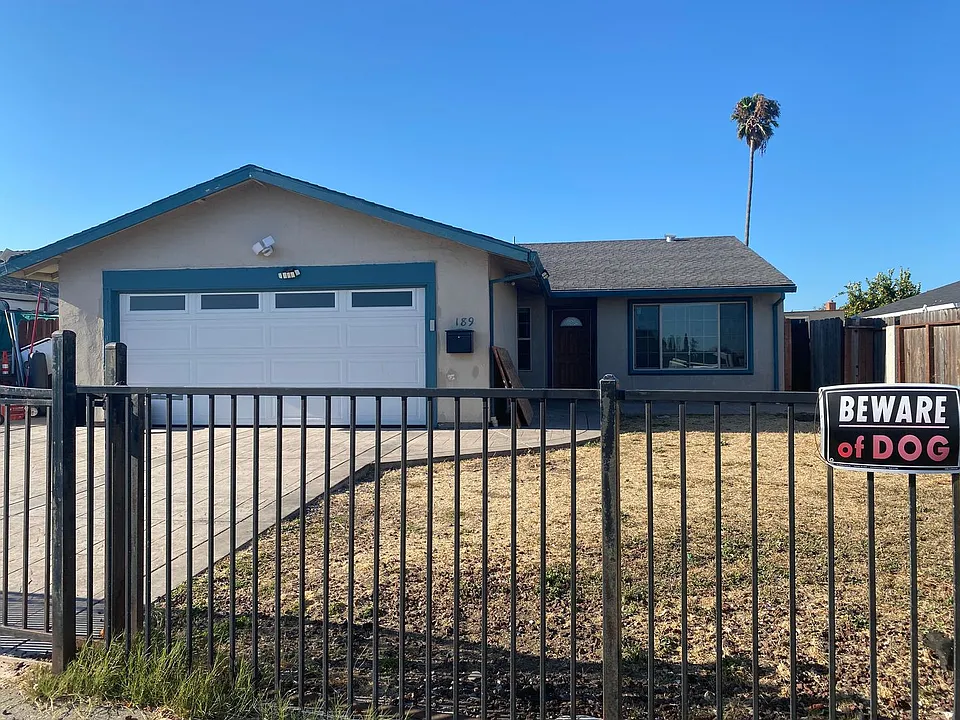 189 Larsen Cir