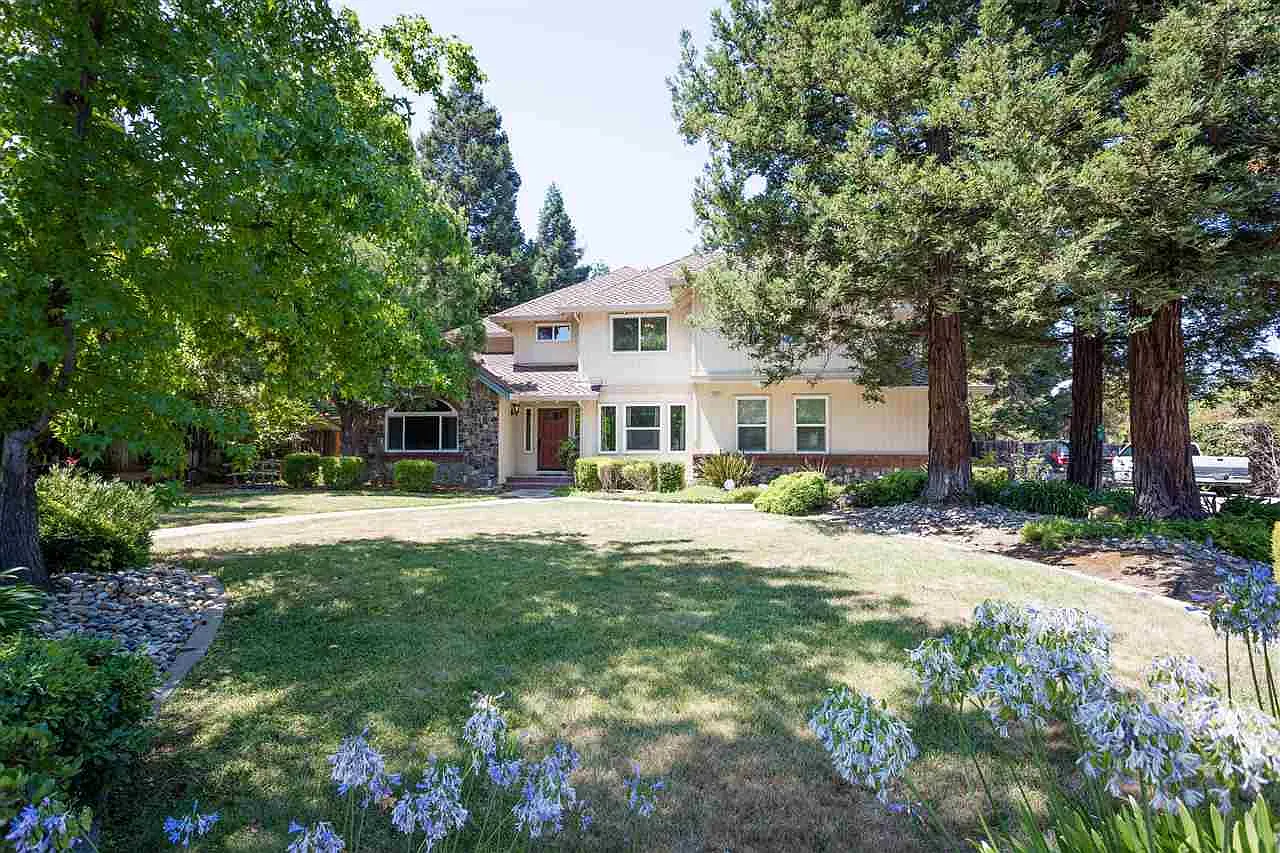 1817 Altair Ave photo 1