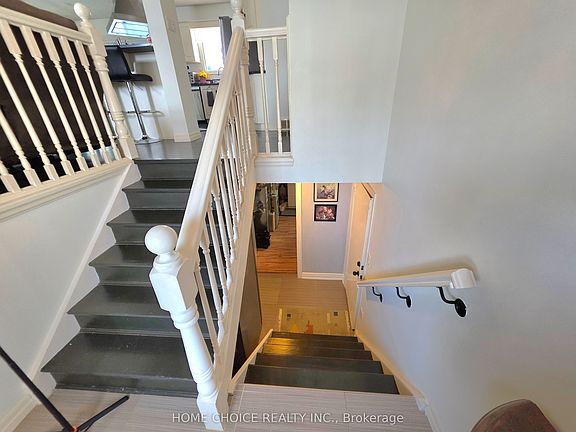 5th image of 637 W Pineridge Rd