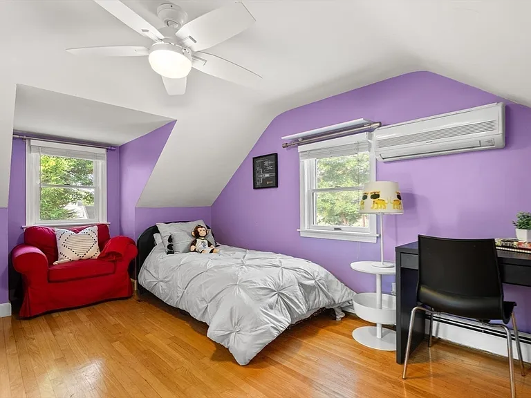15 University Rd — Photo 23