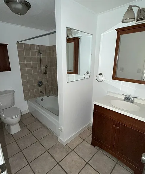 932 100th Ave NE #114 — Photo 9