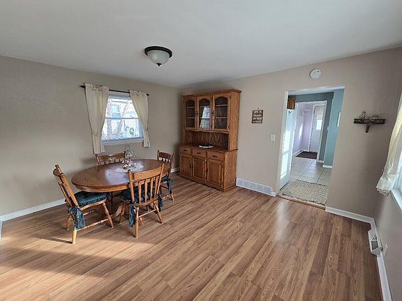 5th image of 508 Finley Ave