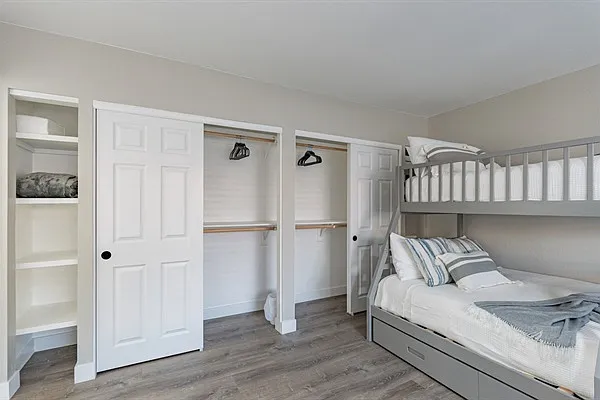 5619 S Admiralty Ct #E — Photo 24