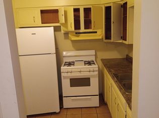 766 N Linden Ave #106, Waukegan, IL 60085