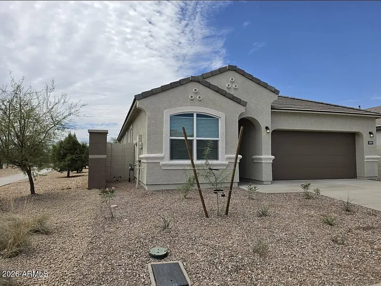 18399 W Buckskin Trl — Photo 3