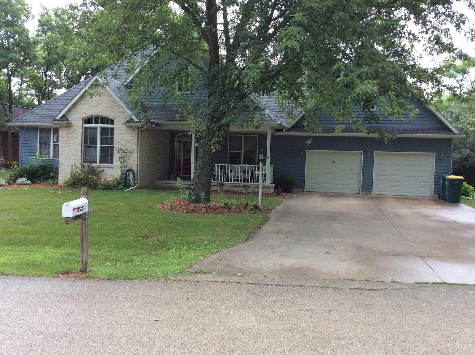 32923 S Deer Ridge Dr photo 1