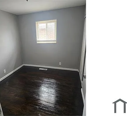 3 bed, 1400 sqft, $1,500 — Photo 1
