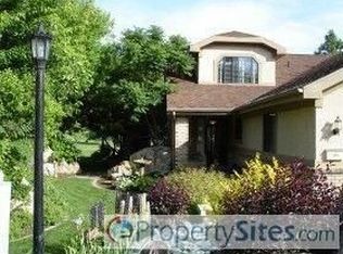 27 N Hillsborough Dr, Pleasant View, UT 84414