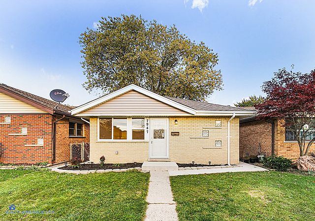 1st image of 7947 Oak Park Ave