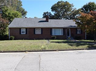 205 Mohawk Ave, Hopewell, VA 23860