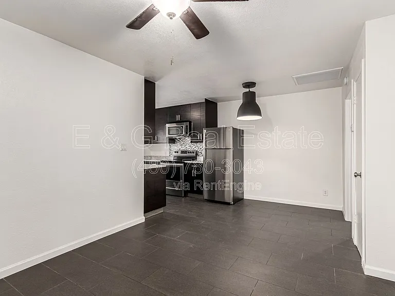 3034 N 35th St #3 — Photo 5