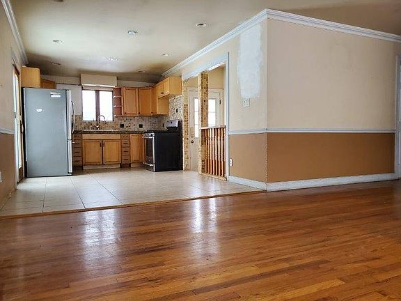 4th image of 3 Winnie Ln