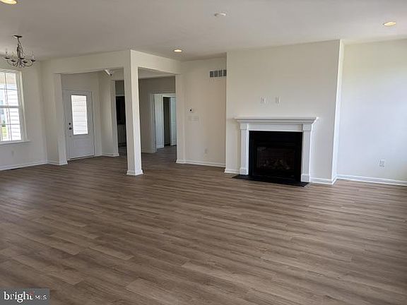 5th image of 2817 Bernstein Cir