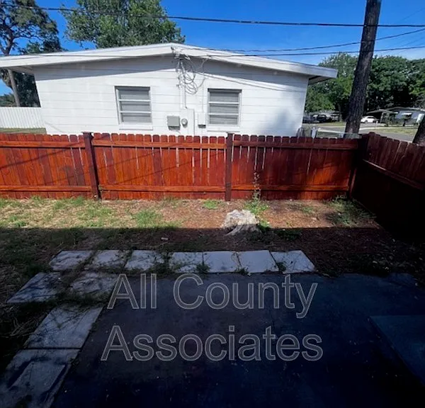 6326 Alaska Ave — Photo 5