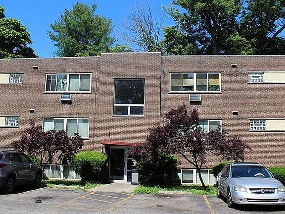 2nd image of 3001 Westwood Northern Blvd #3005-2