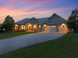 23841 Meadow Creek Dr, Loretto, MN 55357