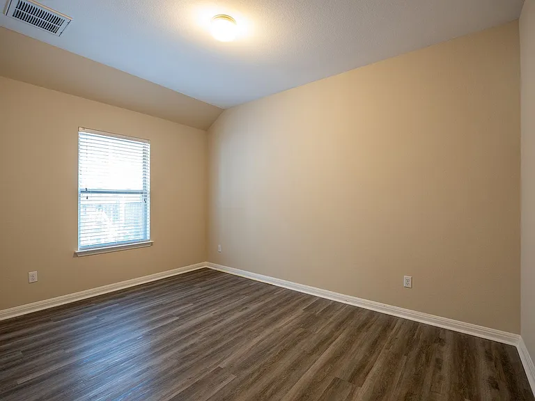 9509 Sydney Marilyn Ln — Photo 19