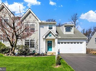 250 Cambridge Dr, Red Lion, PA 17356
