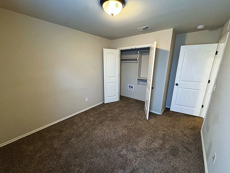 18601 Cola Dr — Photo 8