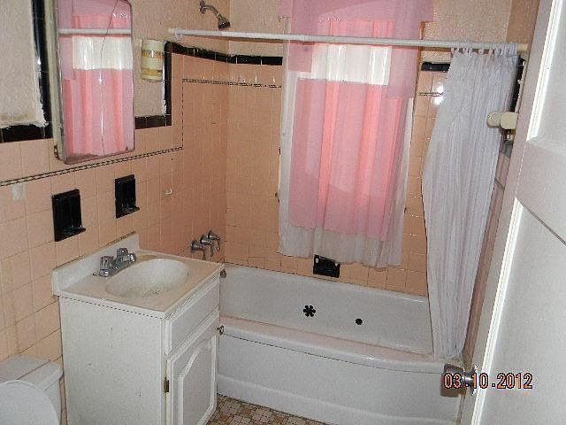 2nd image of 4616 N Sherman Blvd