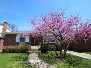 2315 Belleview Ave, Westchester, IL 60154
