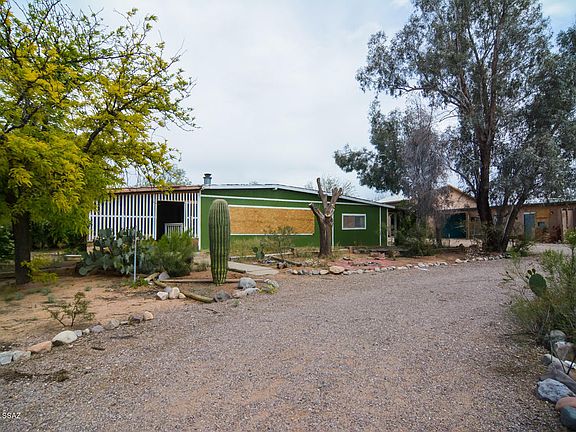 2nd image of 17037 S Alvernon Way