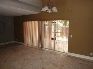 1372 Cottonwood Cir, Weston, FL 33326