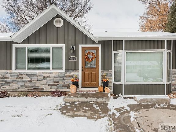 4th image of 461 Moonlite Dr