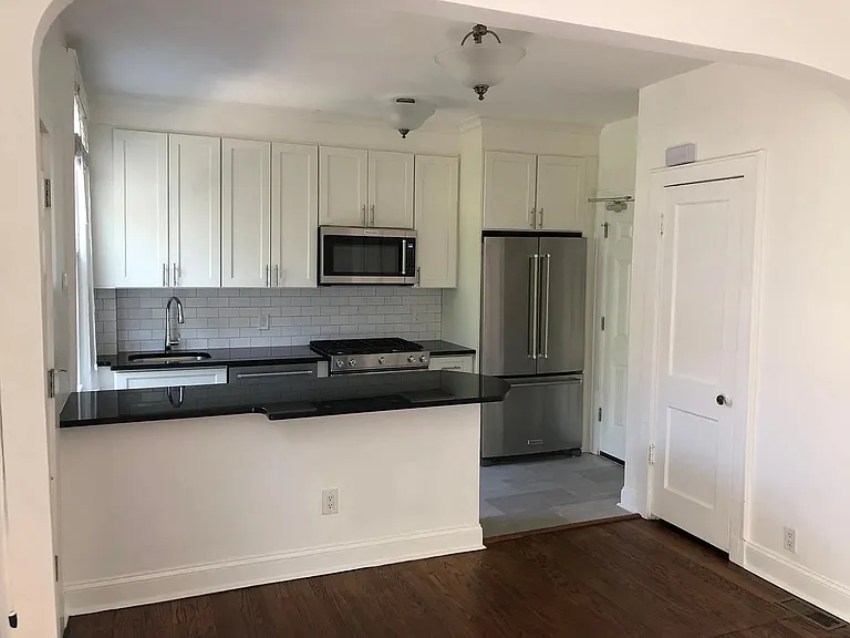 3 Walnut Pl #3A — Photo 13