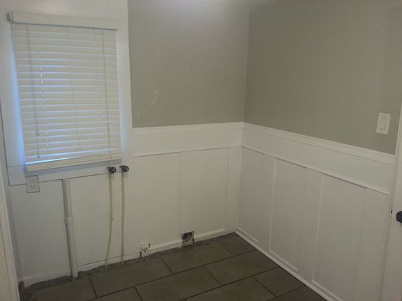 2nd image of 2634 Copeland St