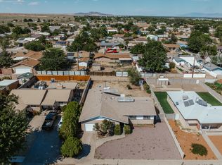 1618 Edith Dr, Belen, NM 87002
